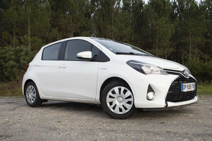 Eco-responsible tourist car rental