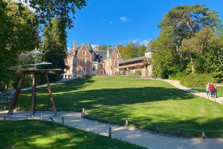 Clos Luce Castle