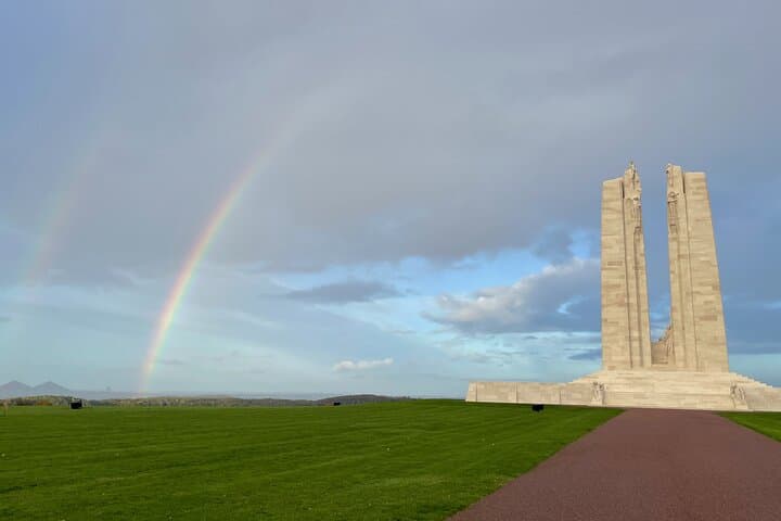 1 day Canadian WW1 private tour including Vimy Ridge