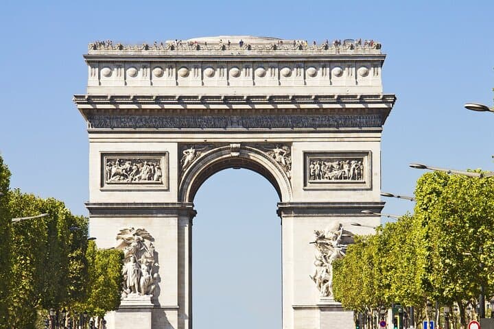 Highlights of Paris Private Walking Tour with a Local Guide