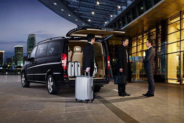 Private Departure Transfer from Paris to CDG or ORLY Airports