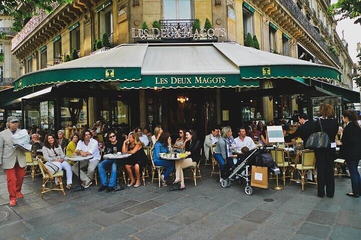 Les Puces de Saint Ouen Flea Market Tour on Paris Private Tour
