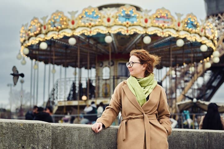 Private Photo Shooting Tour in Paris with a Professional