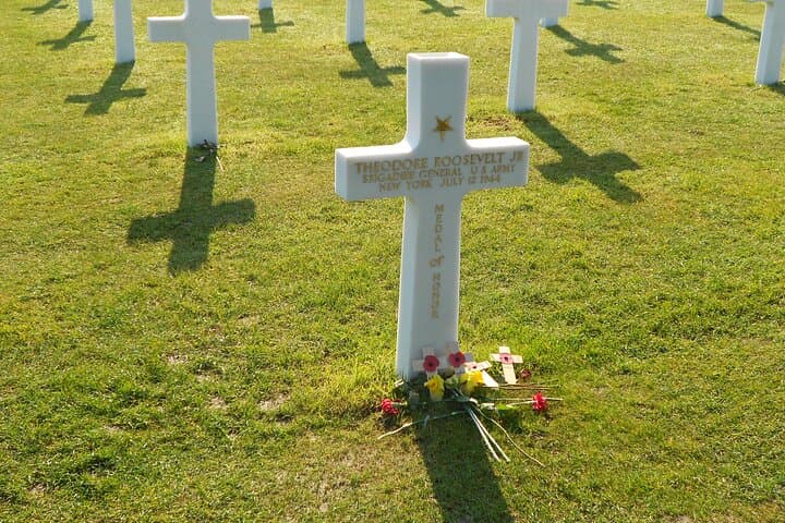 Half Day Omaha Beach & Pointe du Hoc DDay Tour from Bayeux