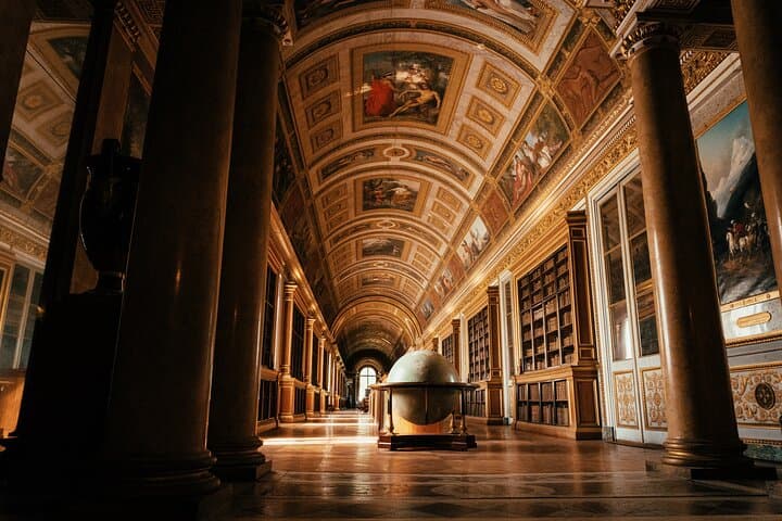 Private Tour of Fontainebleau from Paris