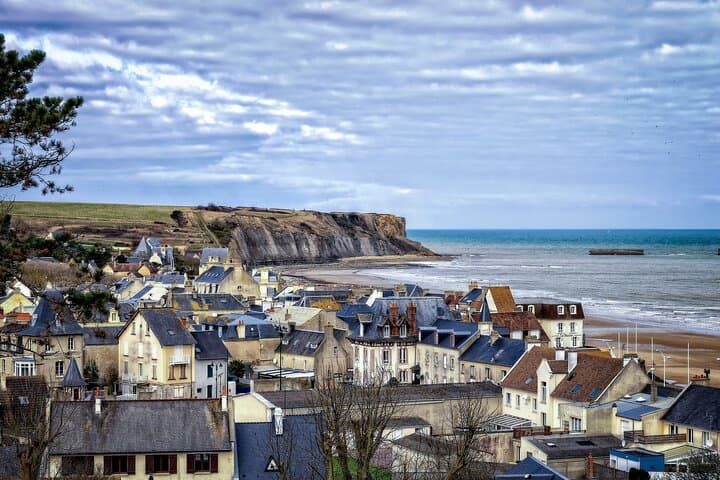Normandy D day beaches day tour from Paris hotel- Private tour