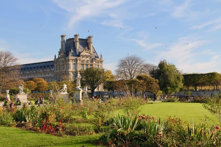 Paris City Center Private Tour — Your Own Guide, Your Own Pace