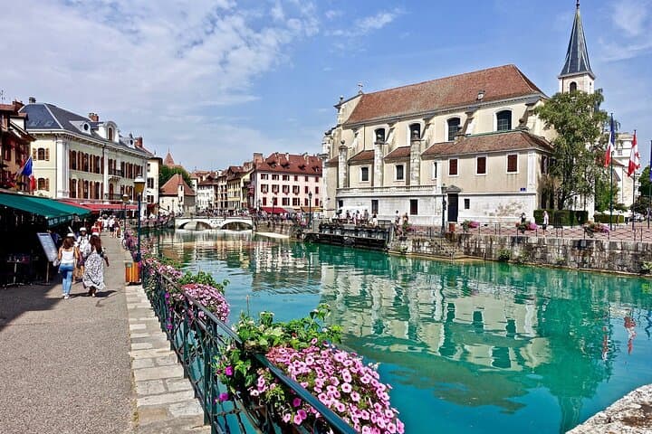 Day Trip Annecy and Aravis from Chamonix