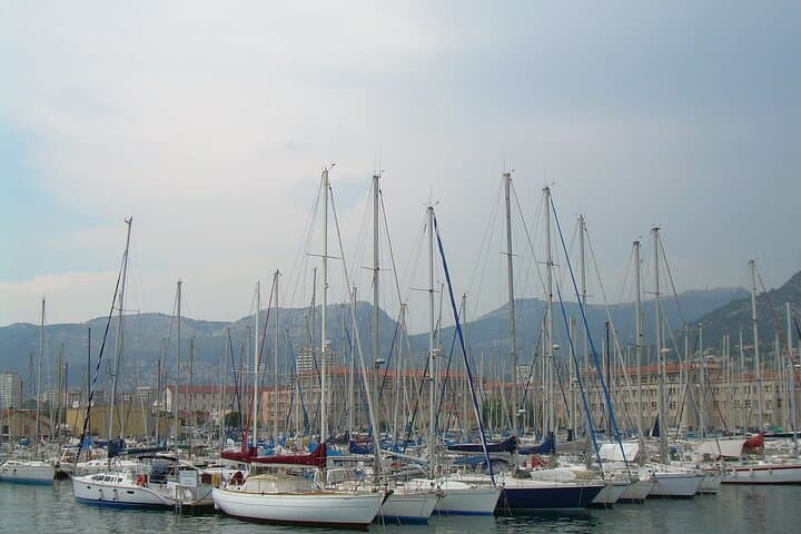 Toulon Food Tour – A Full French Meal Experience by Do Eat Better
