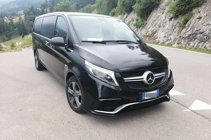 Private Transfer from Toulon Cruise Port to Marseille city Hotels