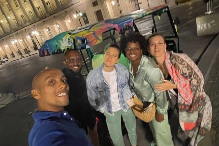 Guided and Private Tour of Paris by Golf Cart