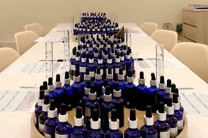 Perfumed Discovery Workshop 50mL in Paris