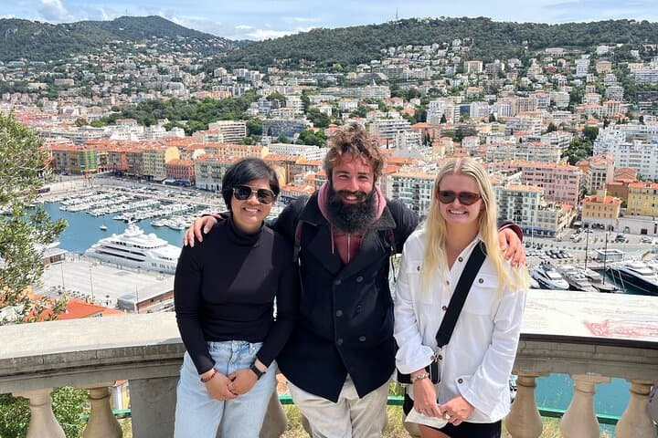 Historical and Informative Walking Tour of Nice