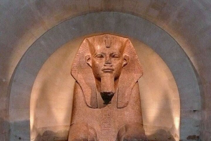 Guided tour of the Louvre Museum with tickets included