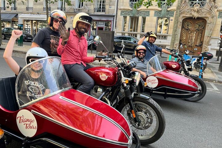 Admiring Parisian architecture from the comfort of a sidecar tour