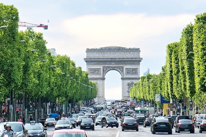 Fall In Love With Paris: Private Half-Day Highlights Tour