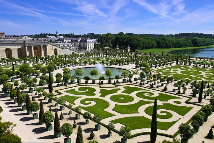 Versailles Palace Half-Day Guided Tour