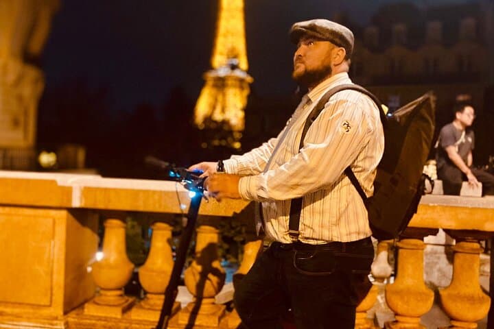 Electric Scooter Guided Tour of Paris