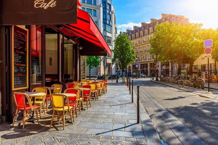 Paris Delights from Le Havre Port including Deluxe River Cruise