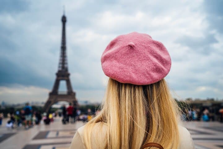 Exclusive Paris Photoshoot: Eiffel Tower & Arc de Triomphe