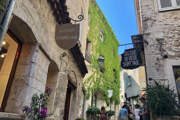 The Greats Painters and the French Riviera Private Full Day Tour