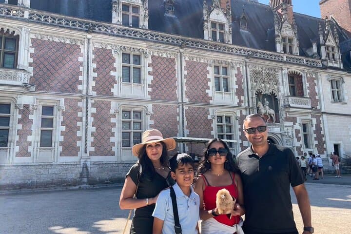 3-Hours Walking Tours Around Paris - Choose your own!