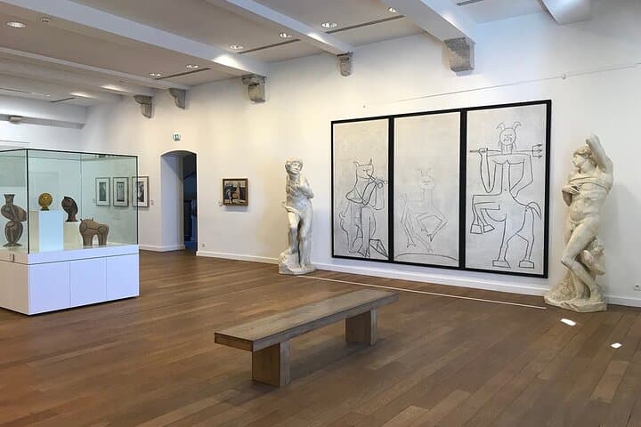 The Greats Painters and the French Riviera Private Full Day Tour