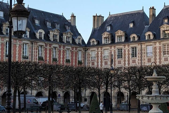 The French Revolution: Self Guided Audio Tour of Paris