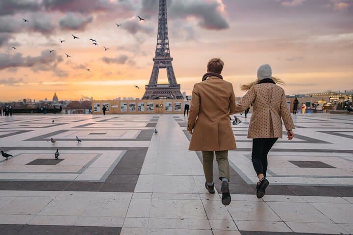 Eiffel Tower: Video reel