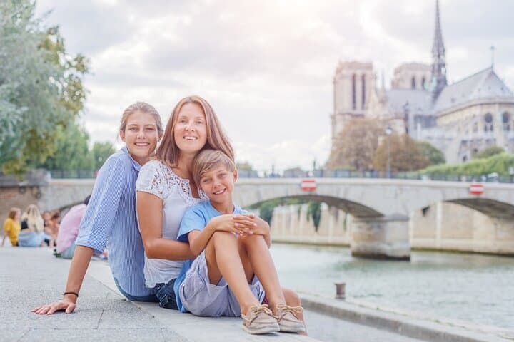 Private Tour in Medieval Paris with Latin Quarter and Panthéon