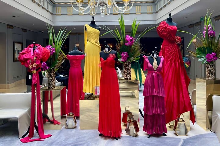 Luxury Shopping Excursion and Style Consulting in Paris Saint Honoré