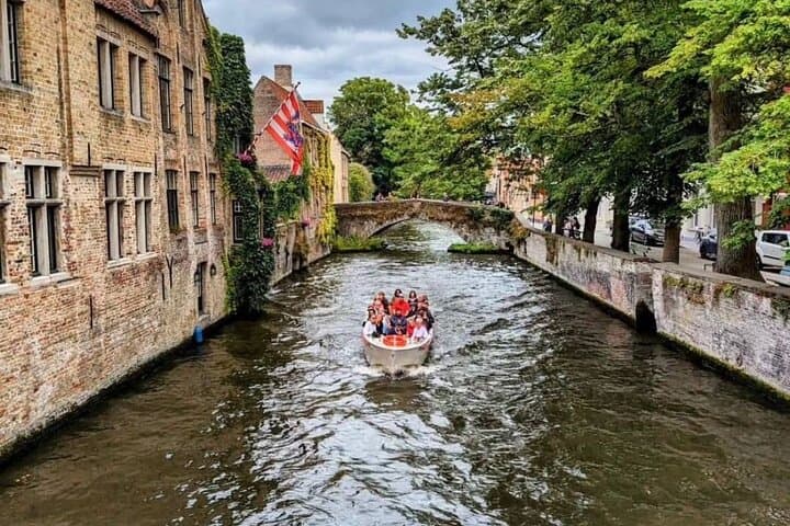 Bruges Small Group Day Trip from Paris by Minibus for a full day