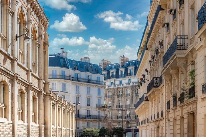 Half Day Private Tour of Paris with a Local