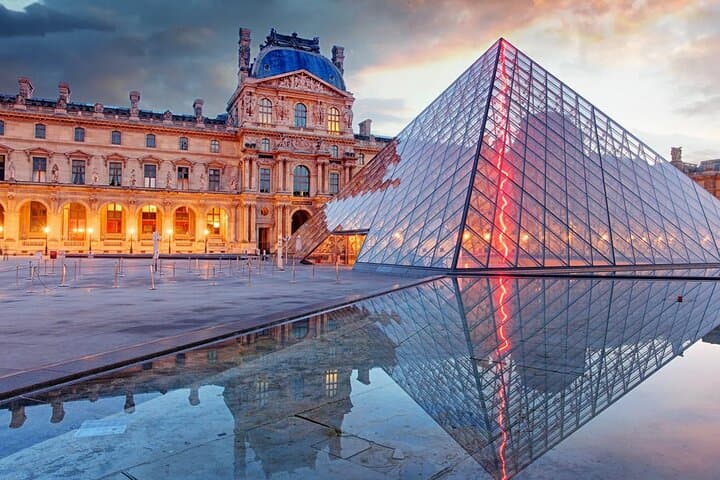 Paris Delights from Le Havre Port including Deluxe River Cruise
