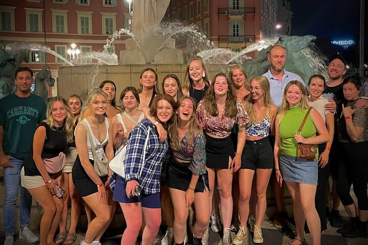 Pub Crawl Nice : Drink, Laugh, Meet the World