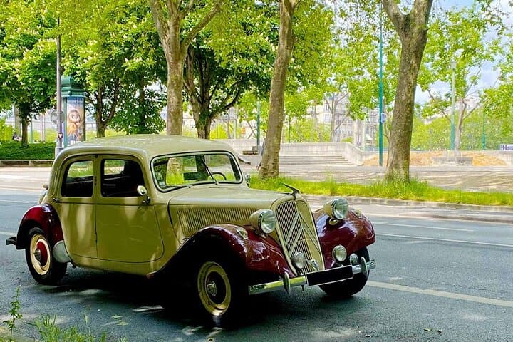 Discover Paris by Citroën
lap traction. #paris #tour