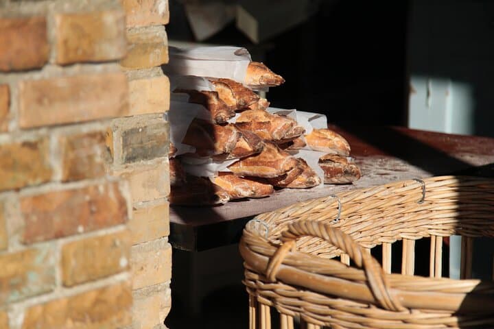 Baguette! Oui oui!