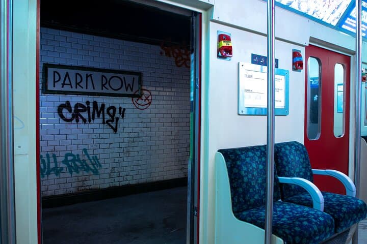 Métro inside the Escape Game Joker