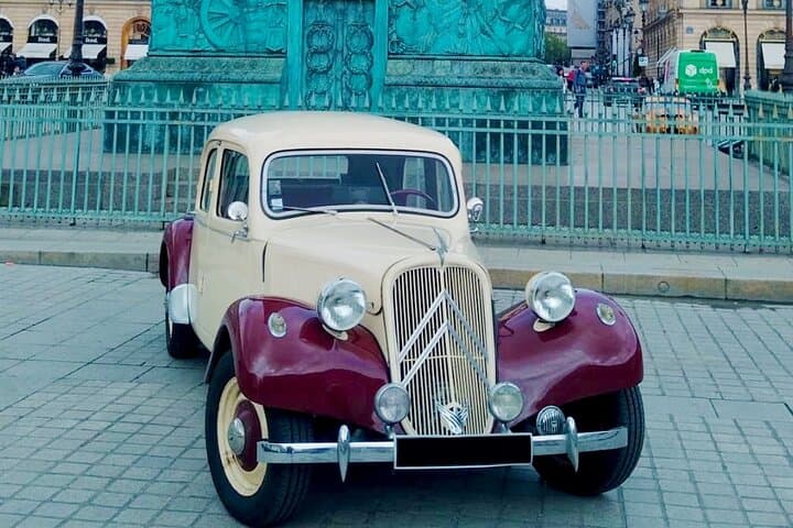 Discover Paris by Citroën
traction
round. #paris #tour