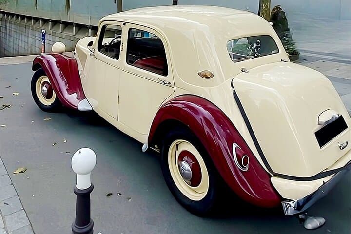 Discover Paris by Citroën
lap traction. #paris #tour