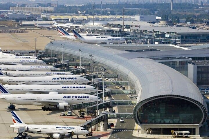 Paris CDG Airport Private Transfer to City Center