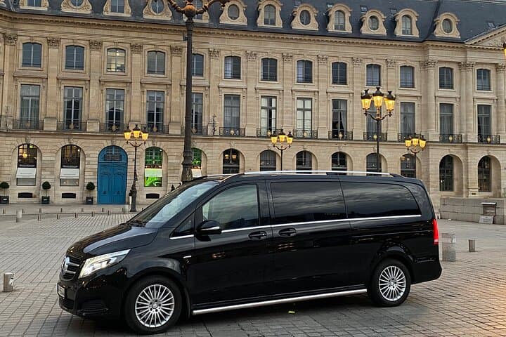 Champagne Taittinger and Pommery Private Tasting trip from Paris