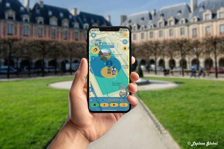 Paris Fashion History GPS App Walking Tour Mobile Game