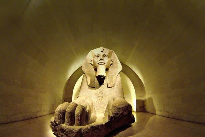 Louvre Treasures Private Experience – Languages Available