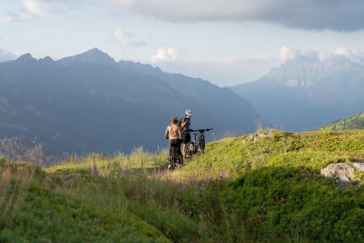 Viewpoints of the Chamonix glaciers: ebike tour