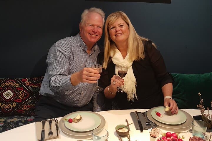 A Tasty 4-course Parisian Dinner in Montmartre