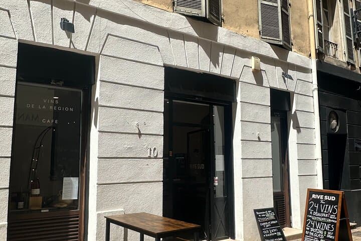 Marseille: Tailored Wine Tasting Experience in a Top Wine Shop