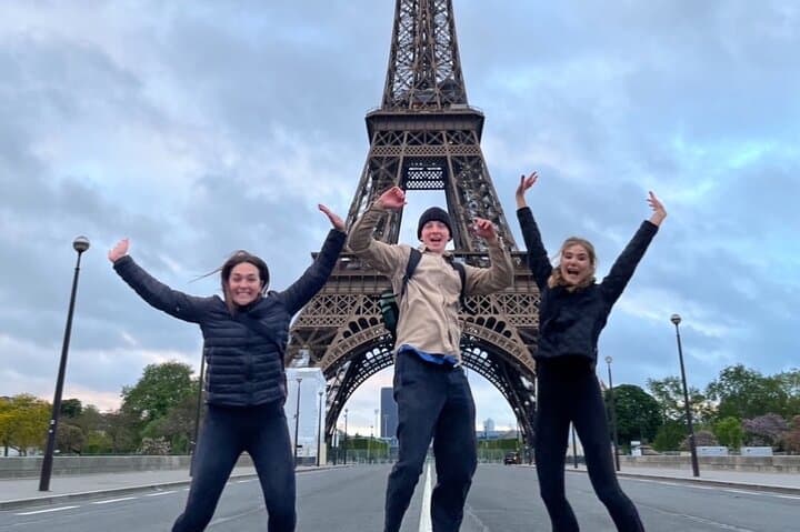 Paris Without People - Sunrise Bike Tour & Breakfast