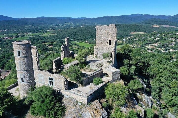 Grimaud iconic Village Private Tour and Cruise in Electric Boat