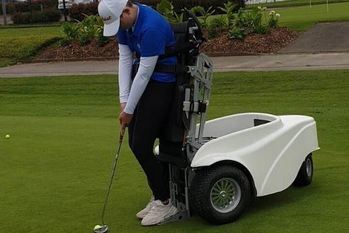 A paragolf course adapted for people with reduced mobility